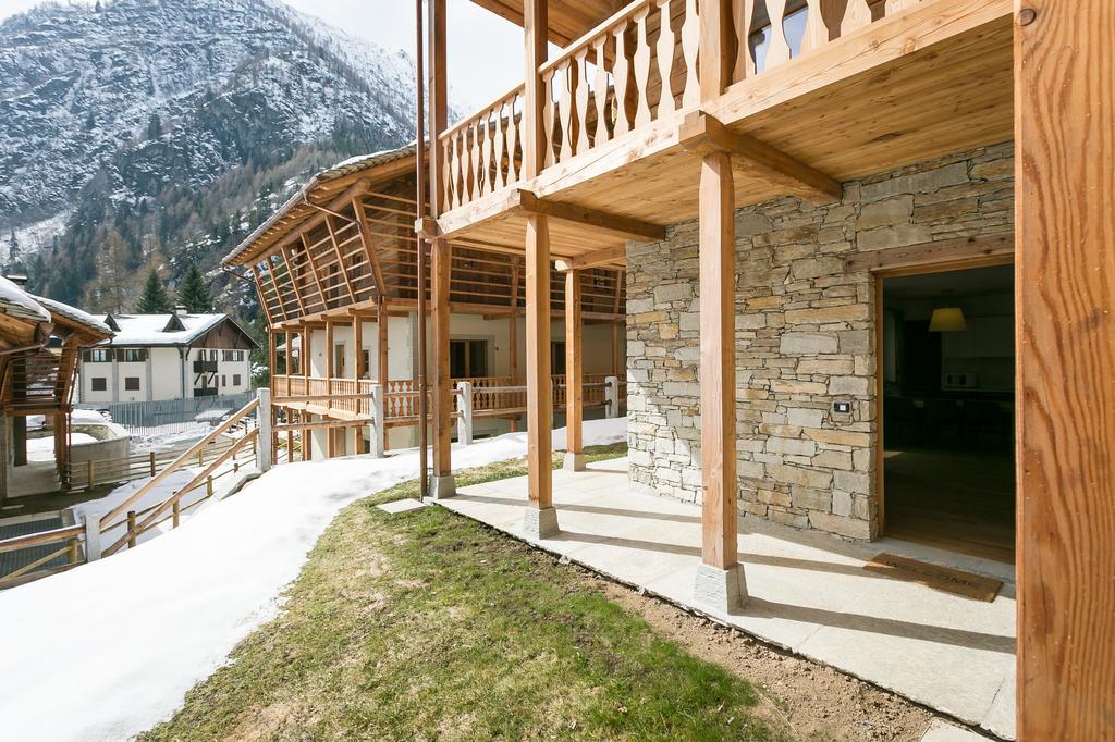 Mirtillo Blu Family Apartment Alagna Valsesia Eksteriør bilde